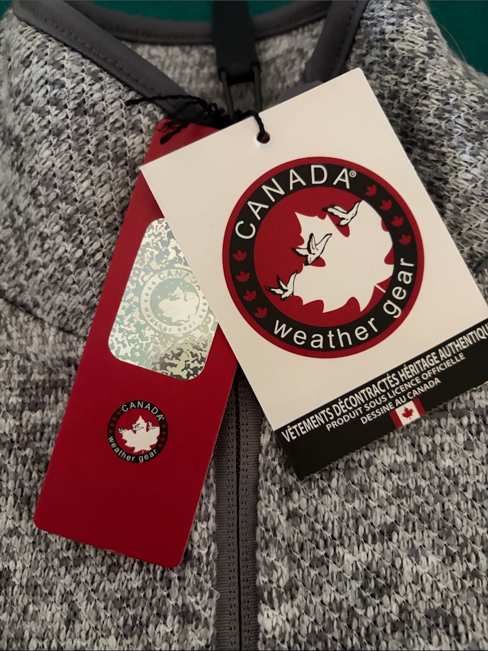 ✨ BRAND NEW WITH TAGS ✨
Canada Weather Gear Knit Fleece Full-Zip Hybrid Jacket. - Picture 2 of 7